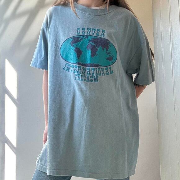 Vintage Hanes Beefy-T Denver International Program Blue T-Shirt Large - Picture 1 of 6